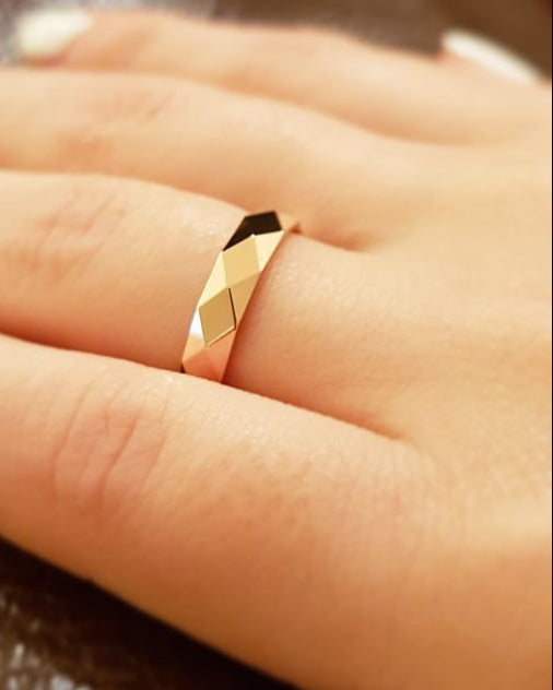 Gold Plated Geometric Faceted Band – Modern Diamond-Cut Statement Ring