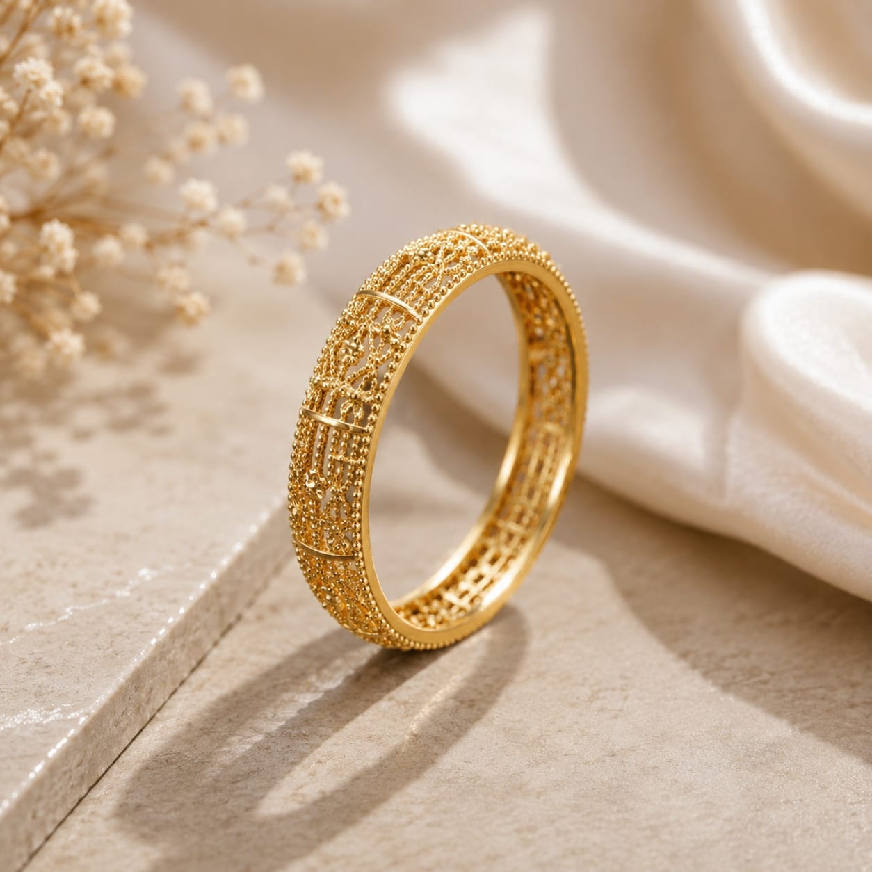 Royal Filigree Gold Band Ring