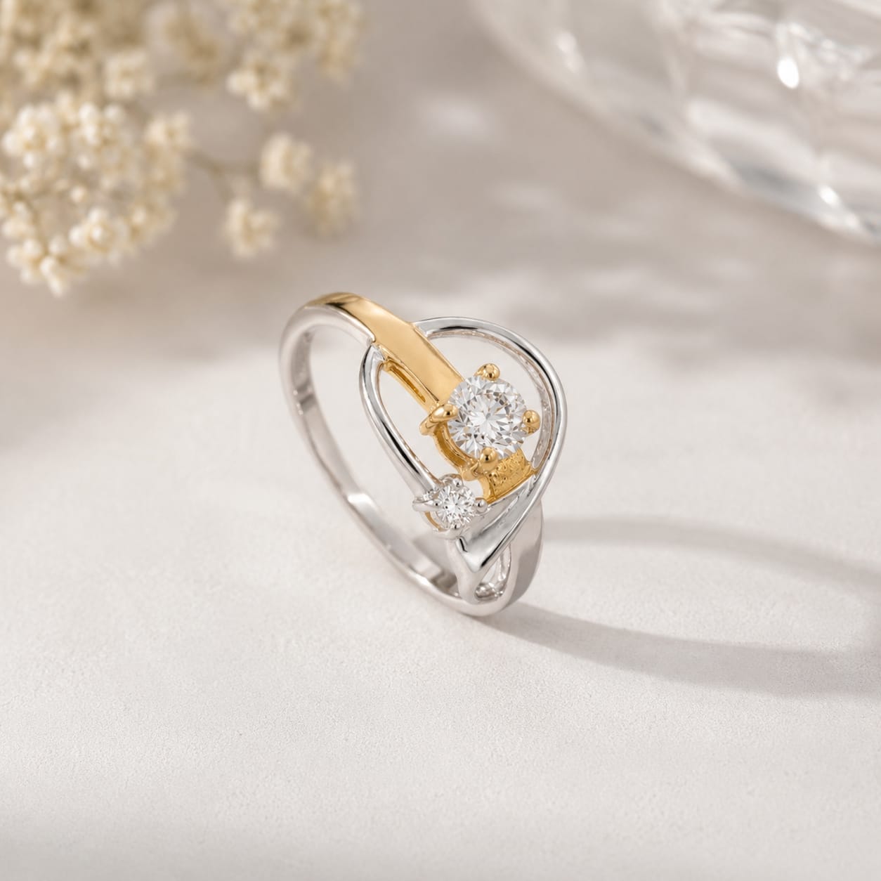 Elegant Dual-Tone Heart Crystal Ring