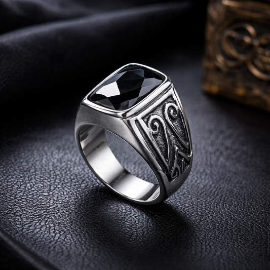 Royal Onyx Signet Ring – Premium Silver Statement